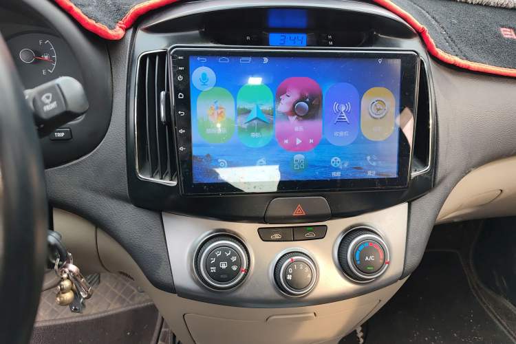 Used Hyundai Celesta 2016 1.6L Manual Joy Edition