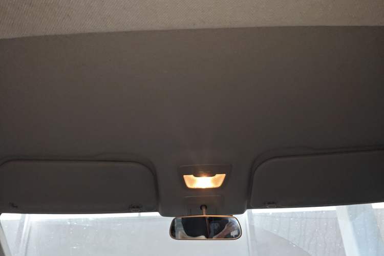 Used Wuling Zhengcheng 2021 1.5T Manual Comfort Version Headliner