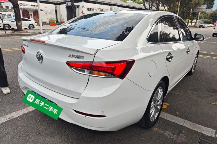 Used Buick GT 2018 15T Manual Elite Version China V Standard Rear Right 45 Deg