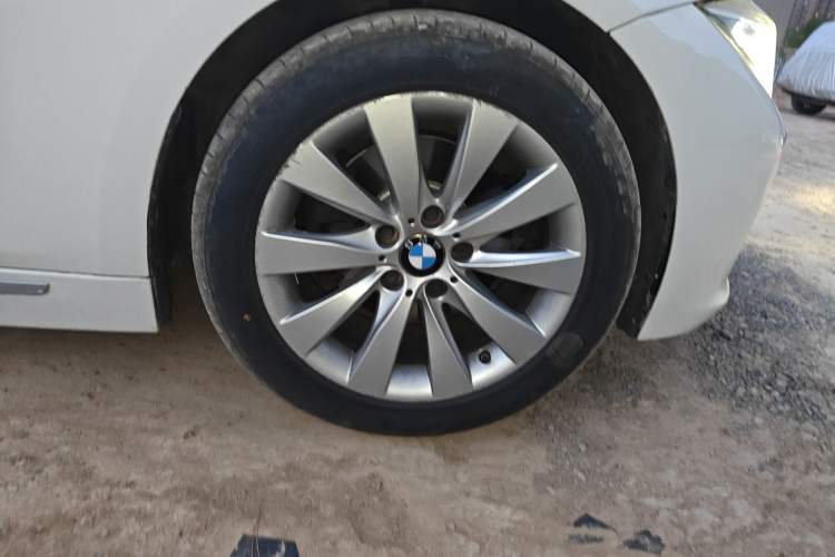 Used BMW 3 Series 2013 320Li Fashion Design Package Right Front Wheel Hub