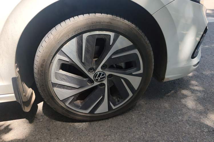 Used Volkswagen Bora 2023 300TSI DSG Prestige Edition
