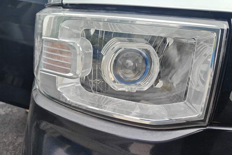 Used Wuling Hongguang MINIEV 2020 Enjoy Edition Lithium-Ion Battery Right Front Headlight