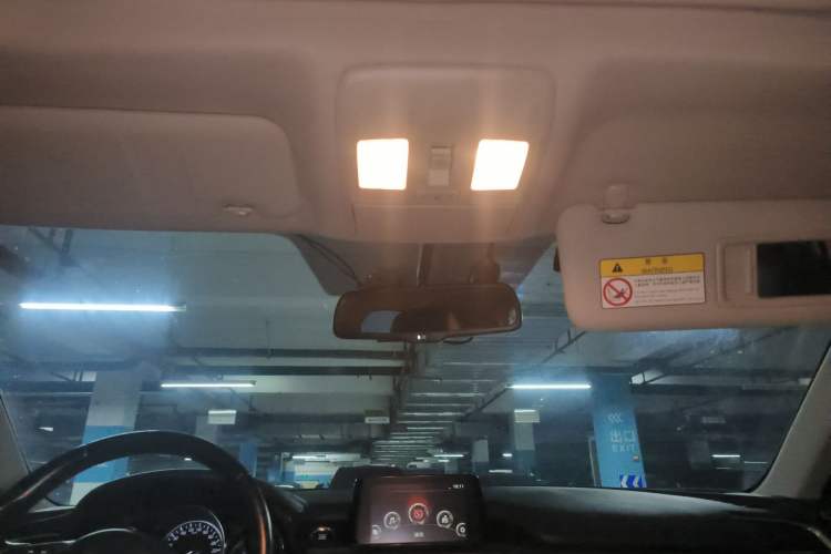 Used Mazda Atenza 2017 2.0L Blue Sky Luxury Edition