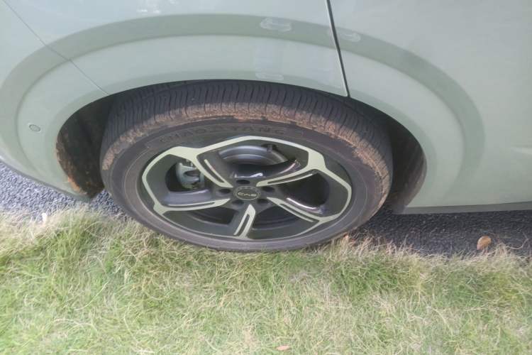 Used BYD Seal 06GT 2025 505 Wave Plus Edition Right Rear Wheel Hub