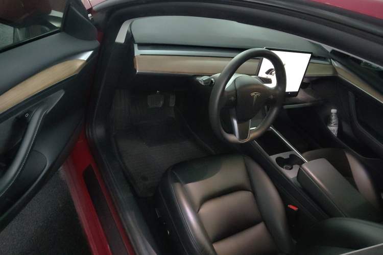 Used Tesla Model 3 2022 Rear-Wheel-Drive Version
