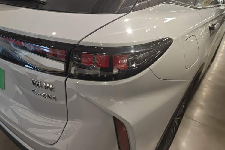 Used EXEED Stellar C-DM 2024 1.5T Long-Range Pro