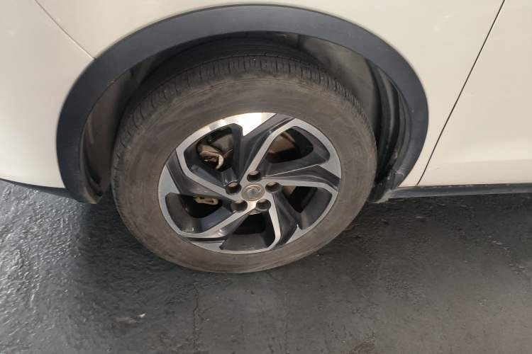 Used Dongfeng Aeolus AX5 2017 1.4T Manual Qushang Model
