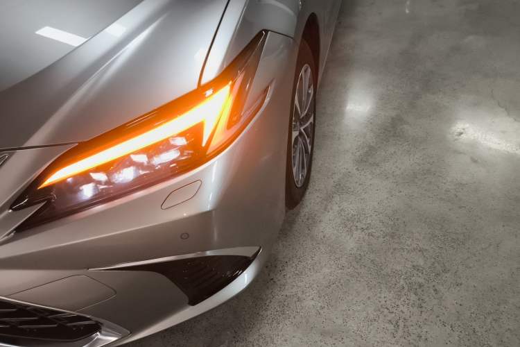 Used Lexus ES 2025 200 Premium Edition