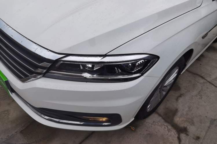 Used Volkswagen Lavida 2021 1.5L Automatic Comfort Edition Left Front Headlight