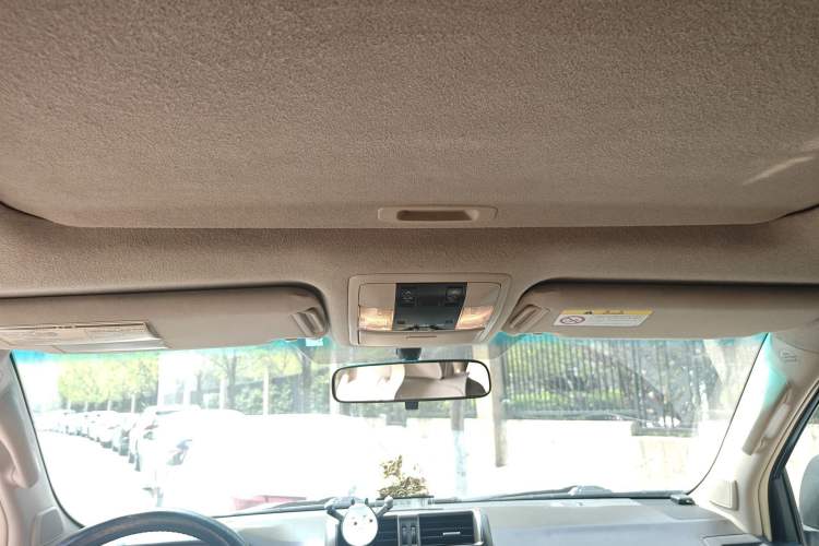 Used Toyota Prado 2010 4.0L Automatic TX-L Headliner