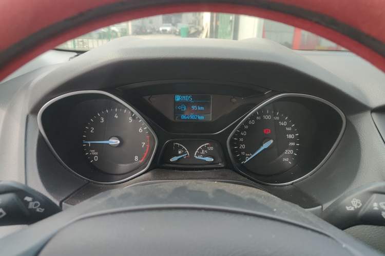 Used Ford Focus 2018 Sedan Classic 1.6L Automatic Trendy SmartDrive Edition