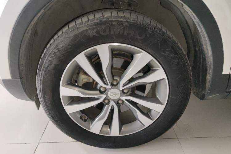 Used Geely Auto Emgrand X7 Sport 2016 1.8TD Automatic ZhiZun Version Exterior 4