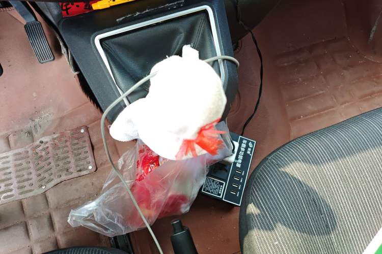 Used JMC Transit 2021 2.8T Space King Standard Version Short Wheelbase Mid-Height Roof 6-Seater Diesel Euro VI JX493