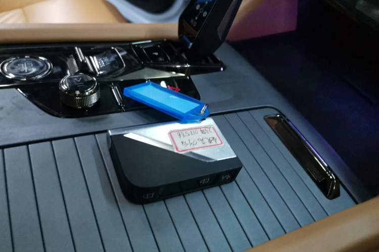 Used Lynk & Co 09 EM-P 2021 2.0T PHEV Halo Six-Seater
