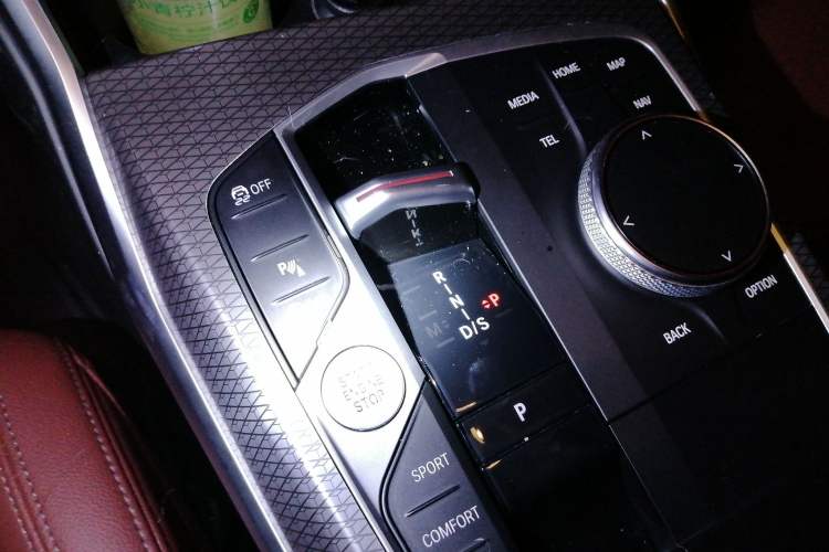 Used BMW 4 Series 2023 425i Gran Coupe M Sport Night Edition Package Gear Lever