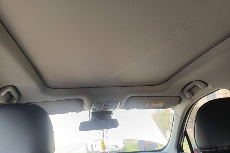 Used GAC Trumpchi GS5 2019 270T Automatic Luxury Edition Headliner