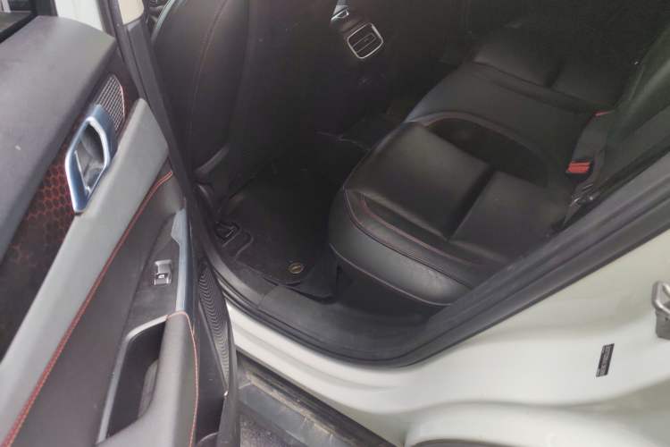 Used Lynk & Co 01 2017 2.0T Four-Wheel Drive Pro Edition
