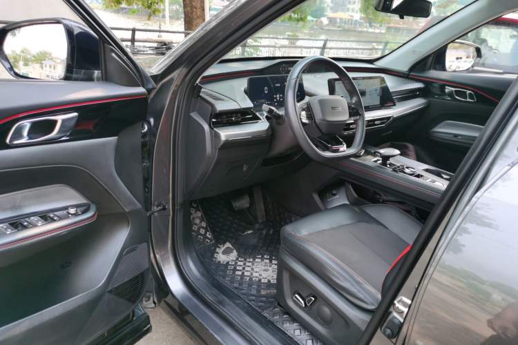 Used CHANGAN OSHAN Z6 2022 Blue Whale 1.5T DCT Luxury Model Driver Seat