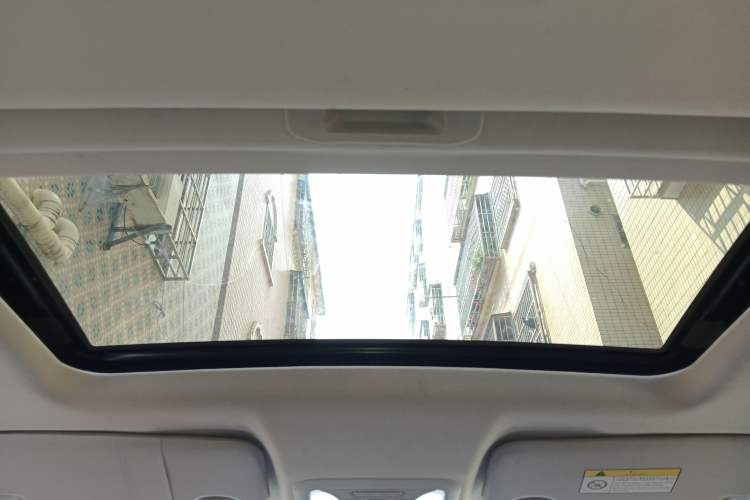 Used Dongfeng Aeolus Yixuan 2020 230T Automatic Advanced Edition Headliner