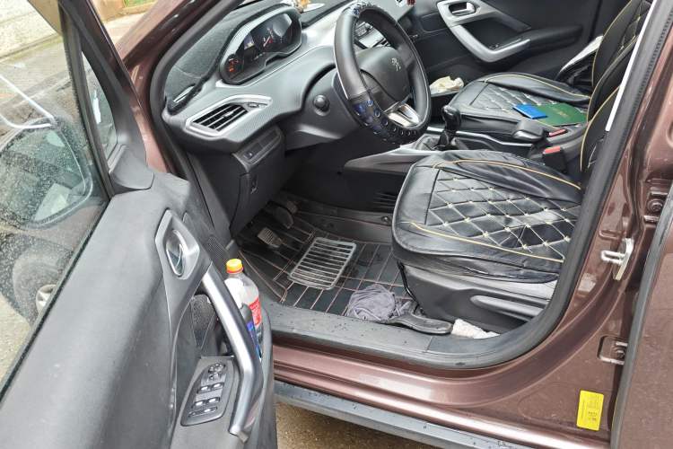 Used Peugeot 2008 2014 1.6L Manual Trend Edition Driver Seat