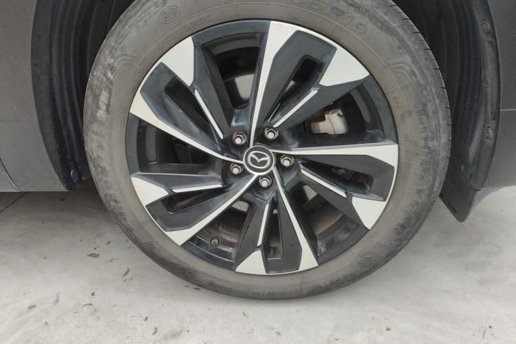 Used Mazda CX-50 2023 2.5L Smart Drive Version Right Front Wheel Hub