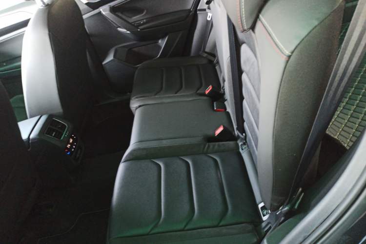 Used Volkswagen Tayron 2021 330TSI Two-Wheel-Drive 3rd Anniversary Limited Edition
