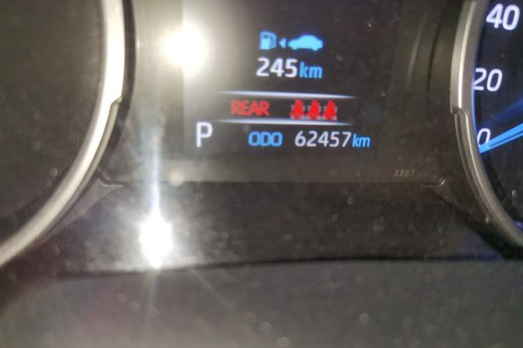 Used Toyota Wildlander 2020 Dual-Engine 2.5L E-CVT Two-Wheel Drive Luxury Edition Odometer Close Up