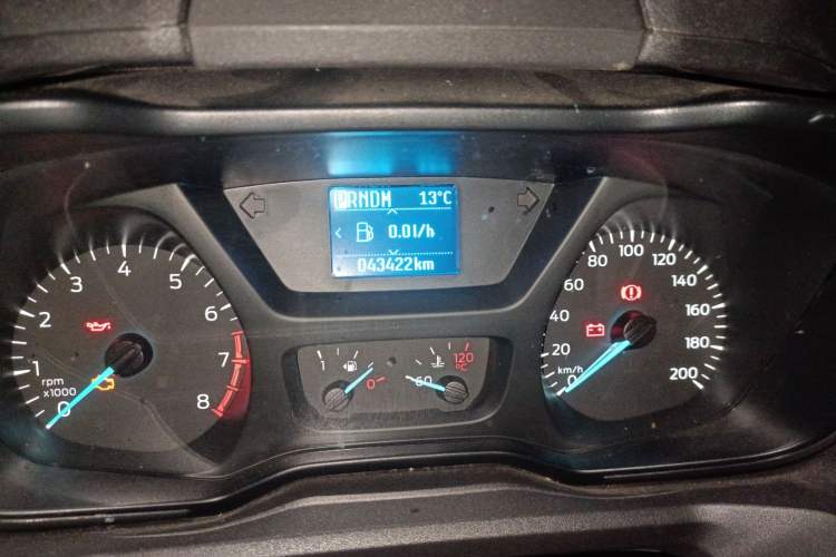 Used Ford Tourneo Custom 2017 2.0T Automatic Elite Version
