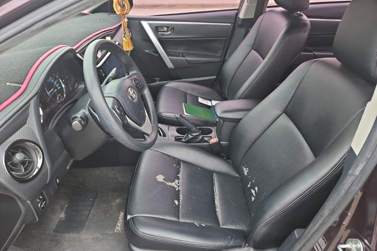 Used Toyota Levin 2017 Revised Dual-Engine 1.8H GS E-CVT Elite Sunroof Version China V Standard