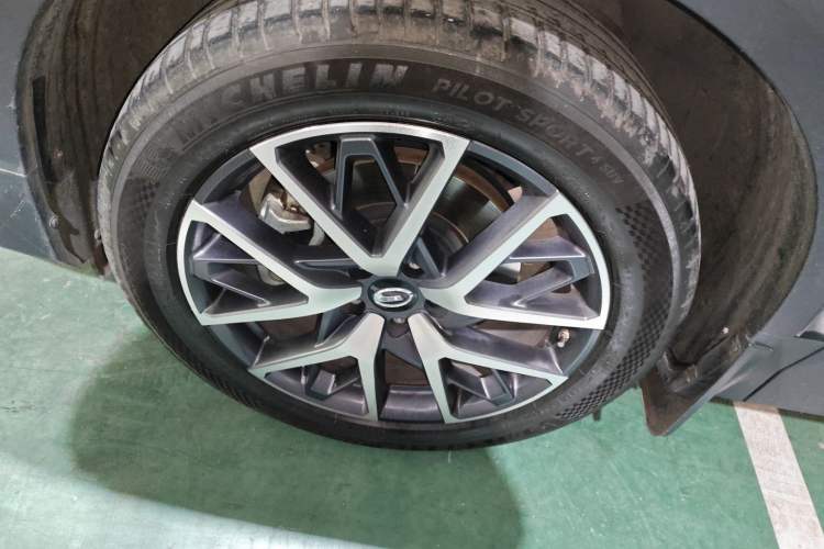 Used GAC Trumpchi GS8 2022 Flagship Series 2.0 TGDI Four-Wheel Drive Luxury Smart Connectivity Version (7 Seats)