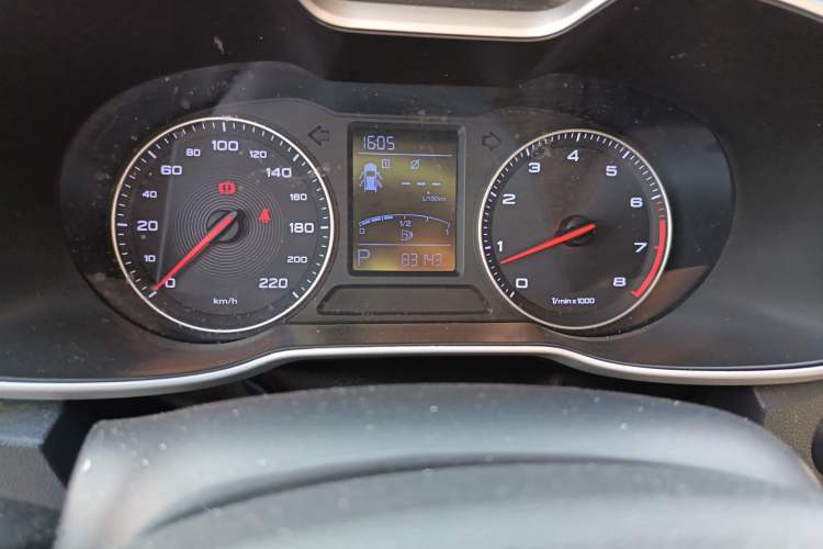 Used MG ZS 2017 1.5L Automatic Elite Edition Odometer Close Up