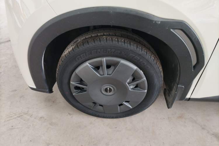 Used BYD Seagull 2023 Active Version Left Front Wheel Hub