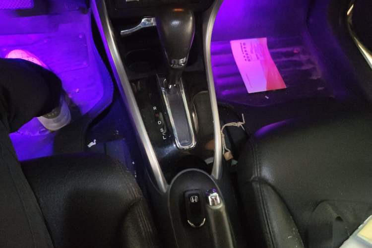 Used Honda Crider 2016 1.8L CVT Luxury Edition Gear Lever