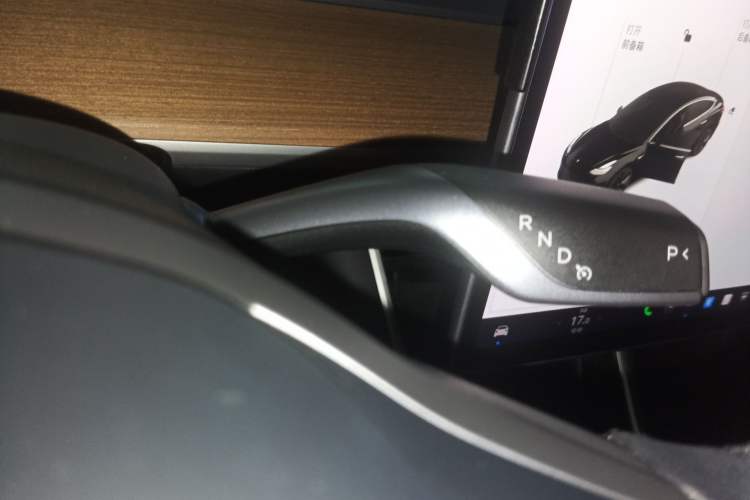 Used Tesla Model 3 2019 Standard Range Rear-Drive Upgraded Version