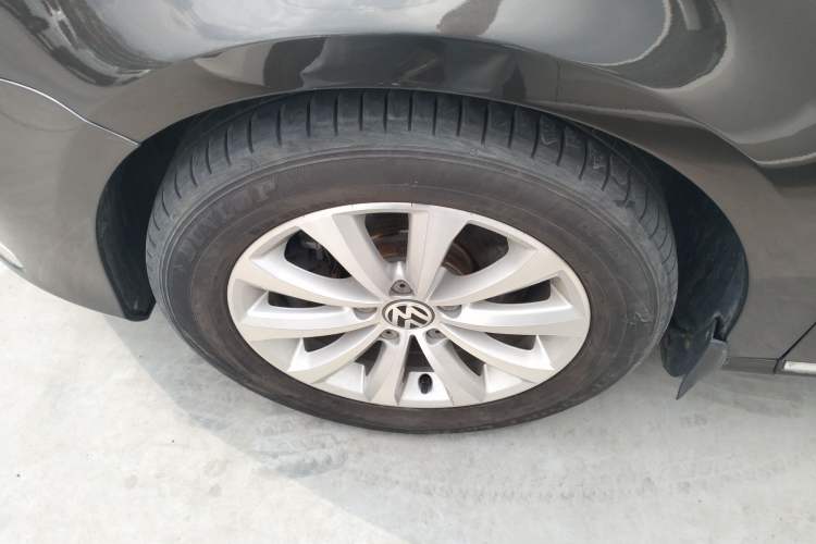 Used Volkswagen Magotan 2015 Facelift 1.8TSI Luxury Model