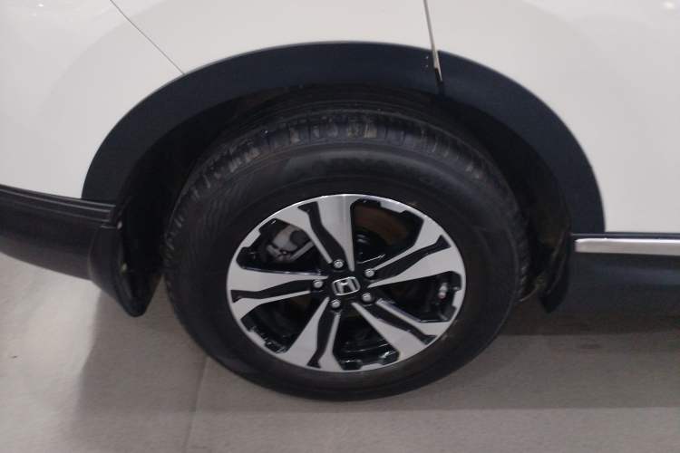 Used Honda CR-V 2017 240TURBO Manual Two-Wheel Drive Classic Edition