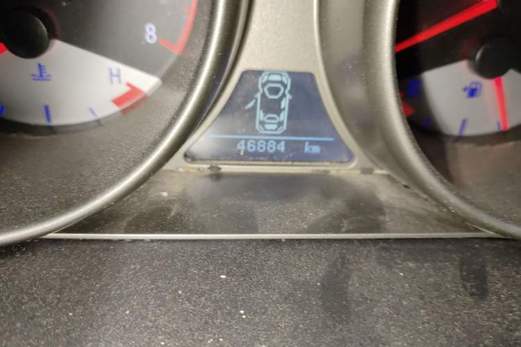 Used Geely Auto GX7 2014 2.0L Automatic Prestige Version China V Standard