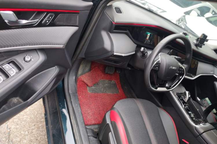 Used Dongfeng Aeolus Yixuan MAX 2021 1.5T Super-Powered Dad Edition Driver Seat