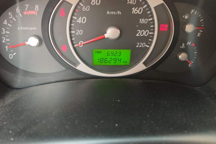 Used Hyundai Tucson 2009 2.0L Manual Two-Wheel Drive Fashion Edition
