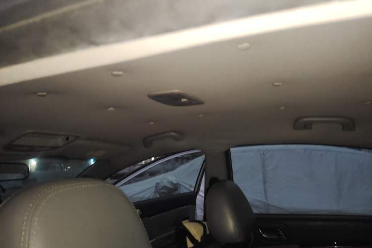 Used Geely Auto Classic Emgrand 2012 Sedan 1.8L CVT Comfort Model
