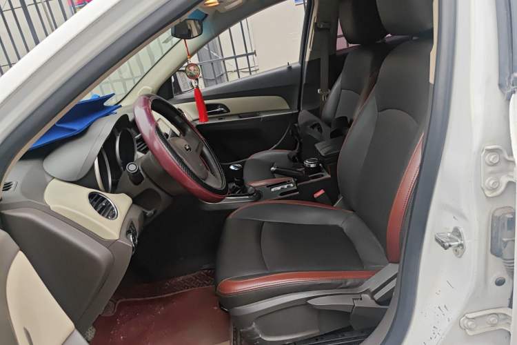 Used Chevrolet Cruze 2015 1.5L Classic SE MT