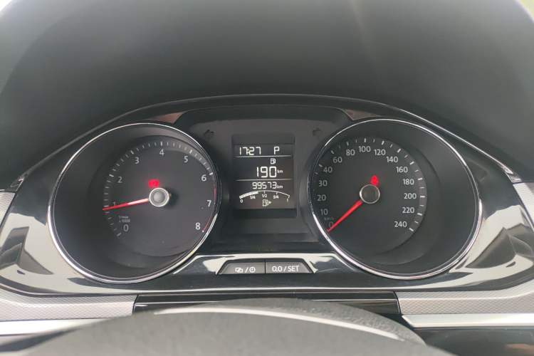 Used Volkswagen Bora 2016 1.6L Automatic Comfort Model Instrument Cluster