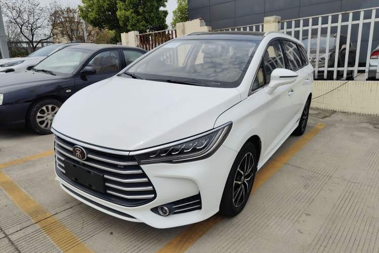 Used BYD Song MAX 2017 1.5T Automatic Smart Connect Elite 7-Seater