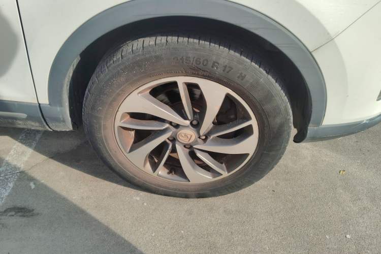 Used Baojun 560 2016 1.8L iAMT Luxury Model
