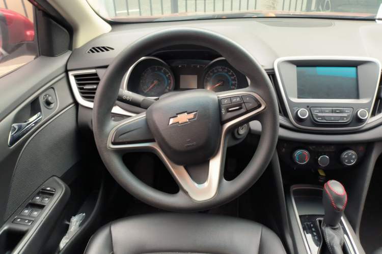 Used Chevrolet Cavalier 2016 1.5L Automatic Xinyue Edition Steering Wheel