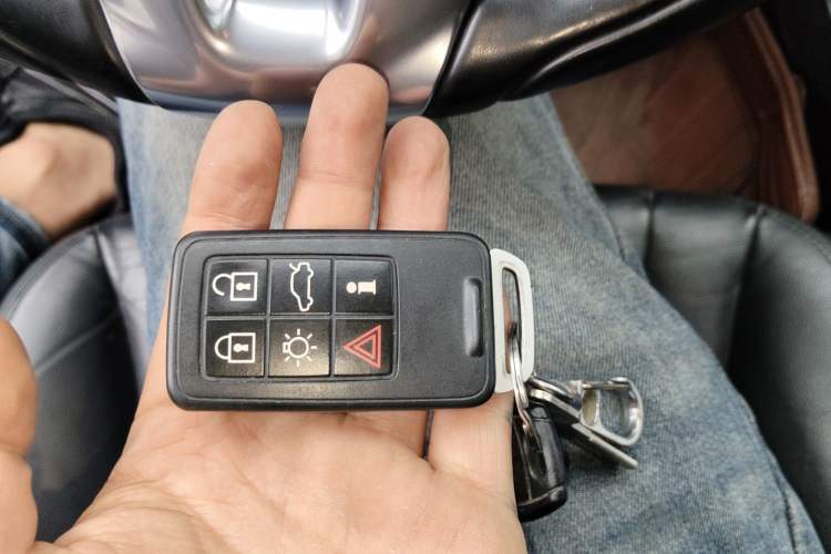 Used Volvo S60 2014 S60L T5 Smart Upgrade Edition Vehicle Key