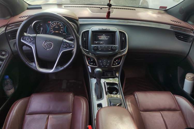 Used Buick LaCrosse 2014 2.0T SIDI Smart Luxury Flagship Edition Center Console