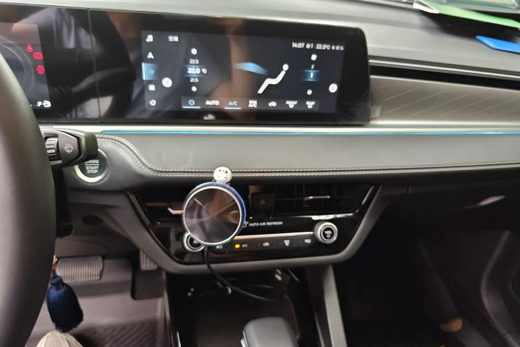 Used Ford Escort 2021 1.5L Automatic Diamond Edition Audio And AC Panel