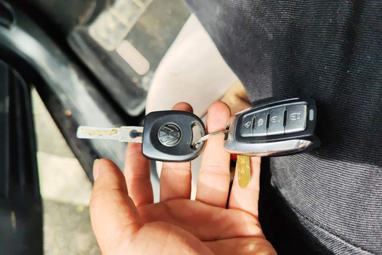 Used Volkswagen Santana 2013 1.6L Manual Fashion Edition Vehicle Key