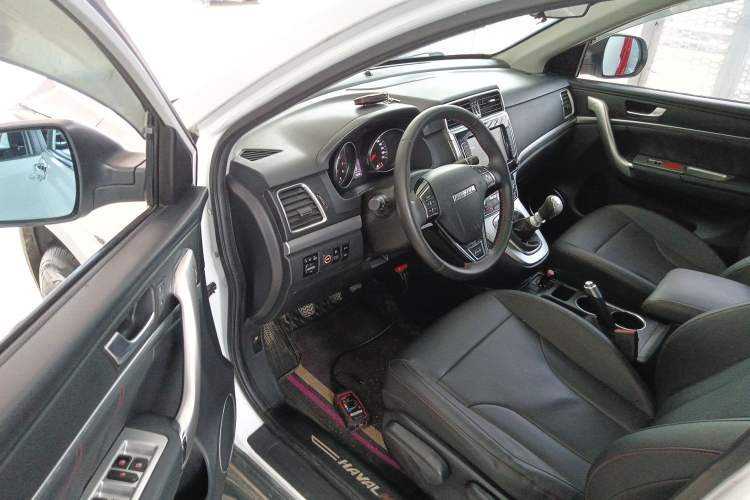 Used Haval M6 2019 1.5T Manual Two-Wheel Drive Elite Version China VI Standard